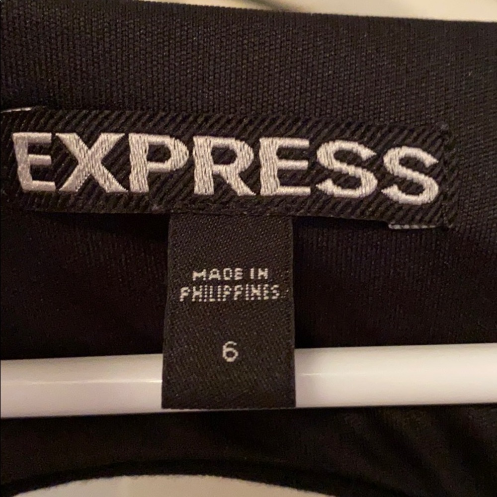 Express Black & White Color-Block Bandage Dress - Picture 5 of 6